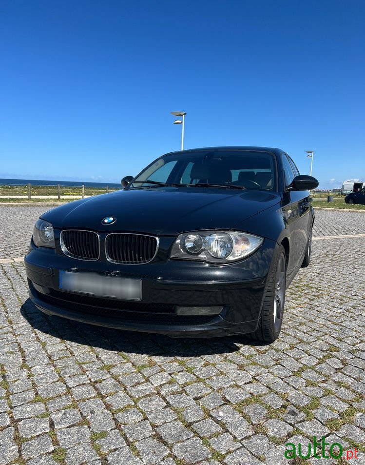 2006' BMW 118 D photo #4