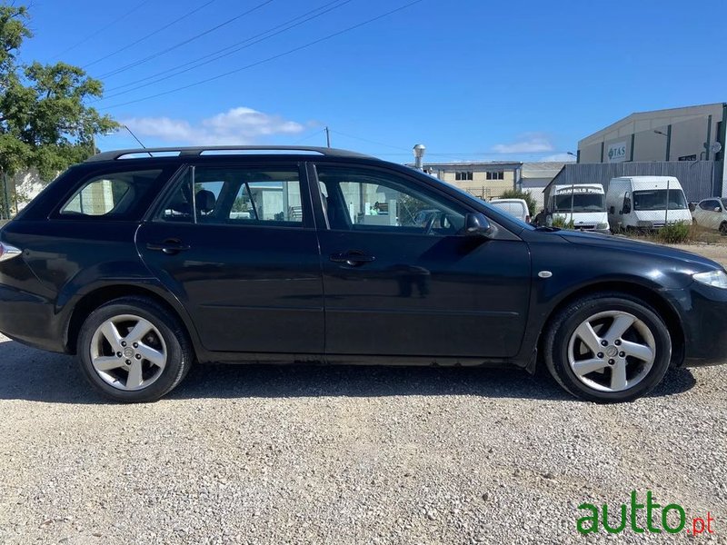 2004' Mazda 6 Sw photo #3