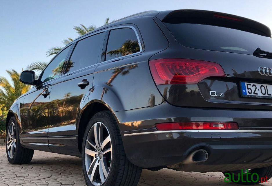 2012' Audi Q7 photo #1