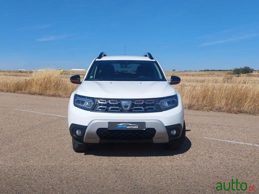2022' Dacia Duster photo #2