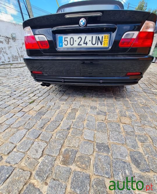 2003' BMW 318 photo #4