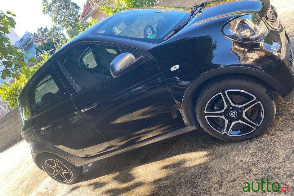 2016' Smart Forfour photo #1