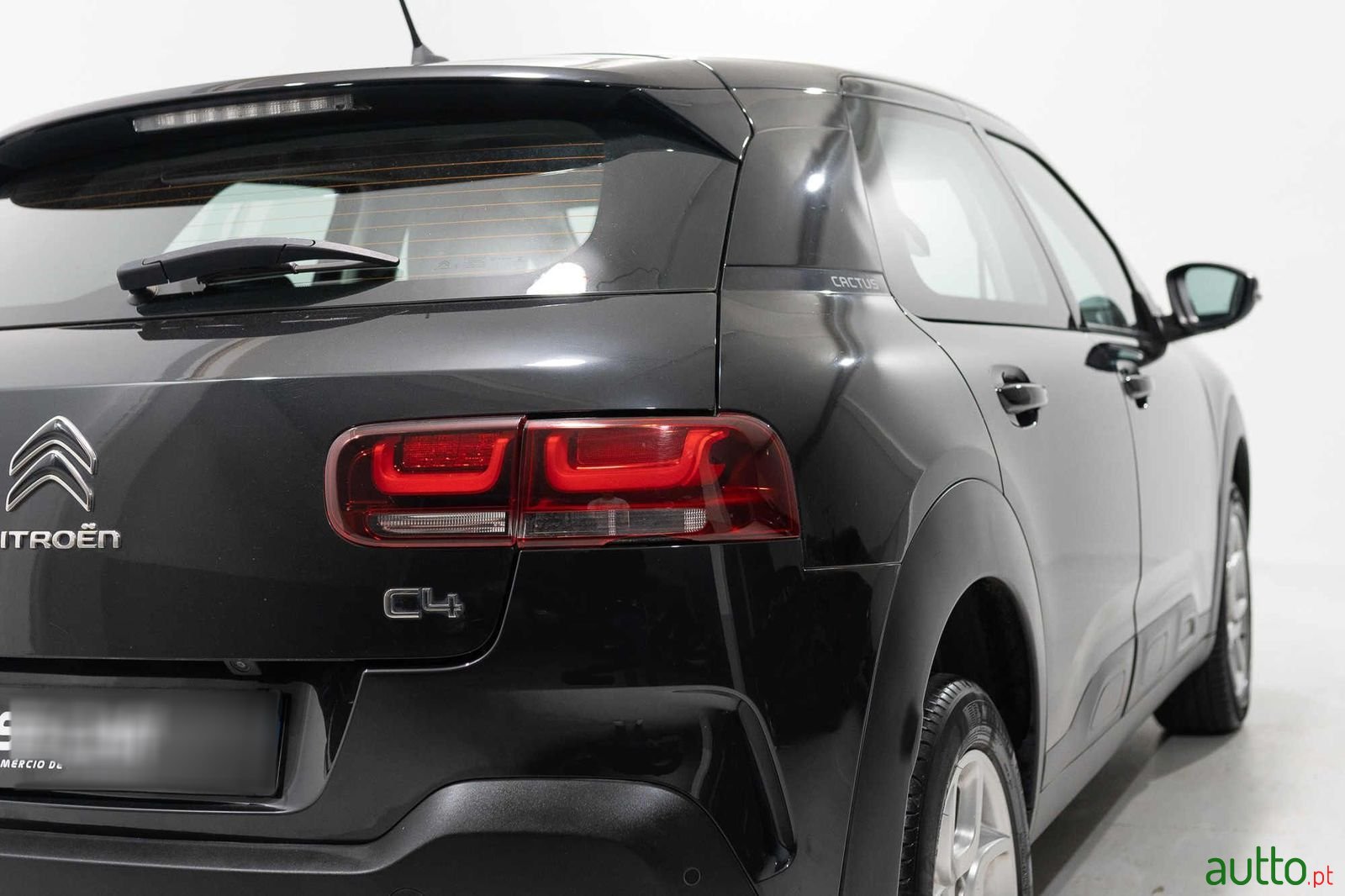 2019' Citroen C4 Cactus photo #3