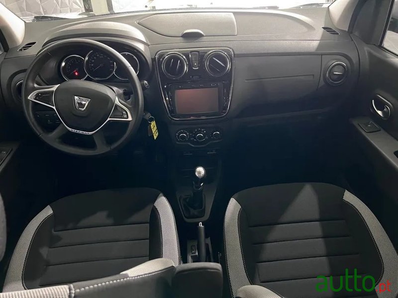 2021' Dacia Lodgy photo #5