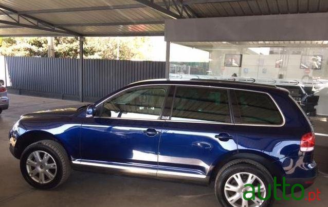 2005' Volkswagen Touareg 2.5 Tdi Top photo #2