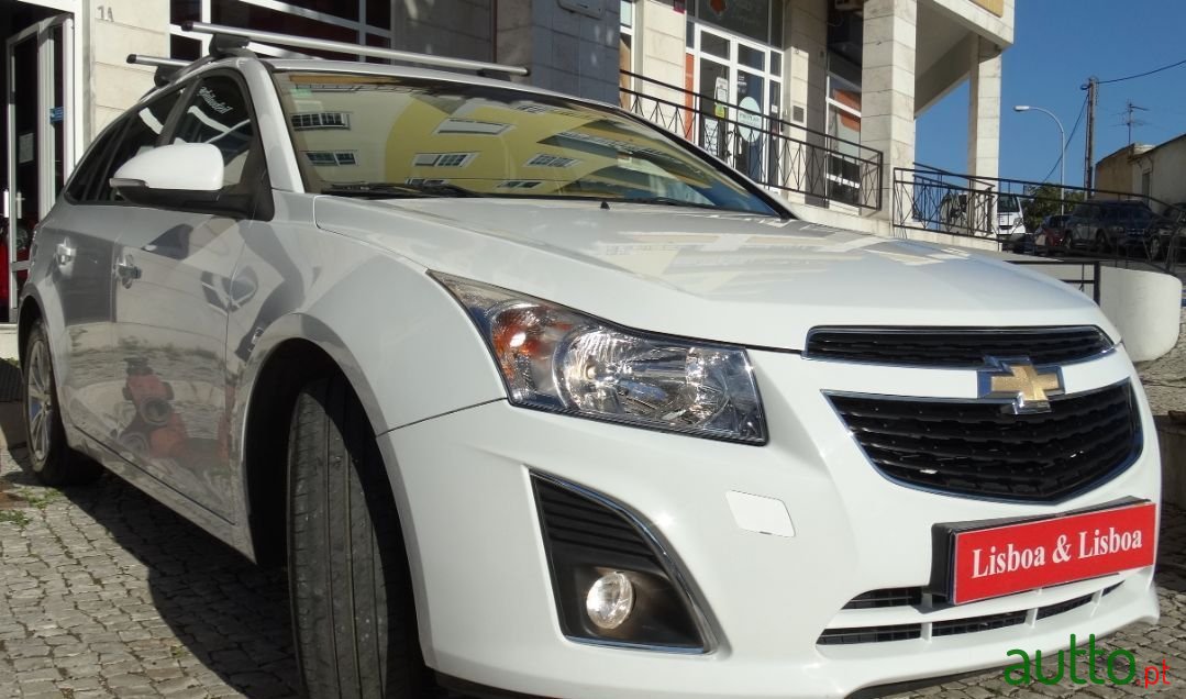 2014' Chevrolet Cruze Sw photo #2