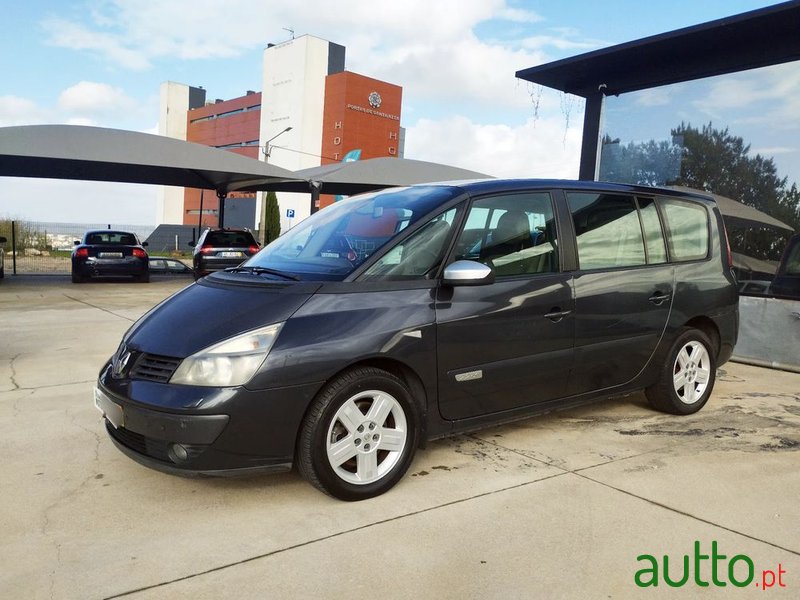 2005' Renault Espace 2.2 Dci Initiale 6L photo #3