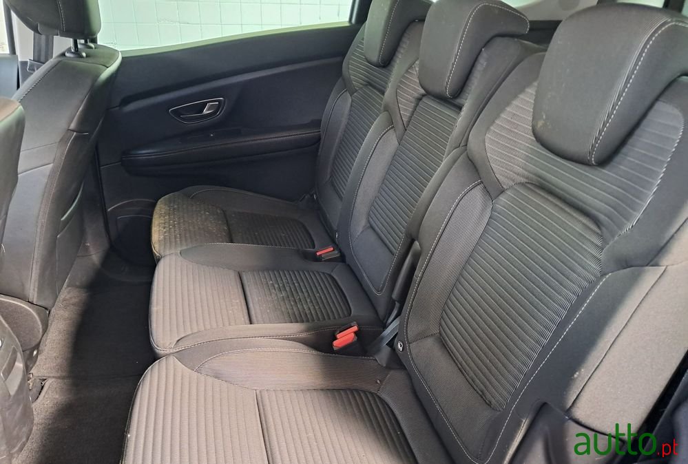 2019' Renault Grand Scenic photo #6