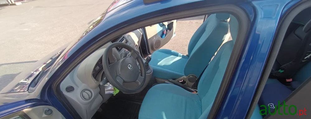 2004' Fiat Panda photo #5