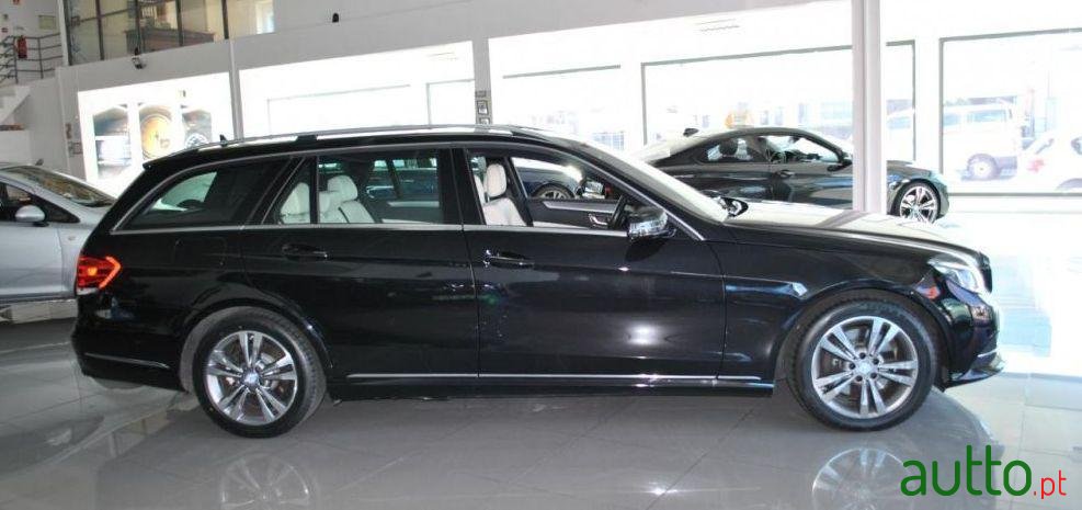 2015' Mercedes-Benz E-300 photo #2