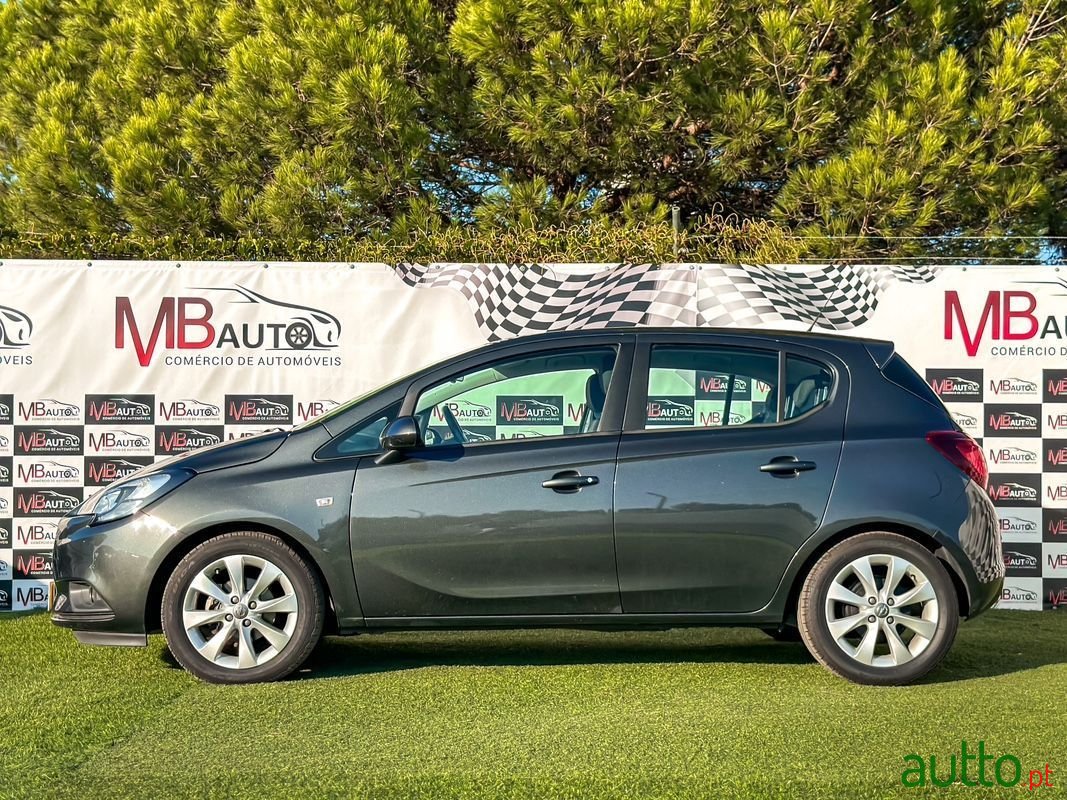 2017' Opel Corsa photo #2