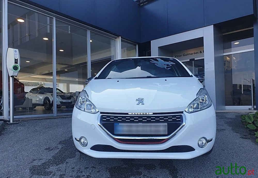 2015' Peugeot 208 1.6 Thp Gti photo #2