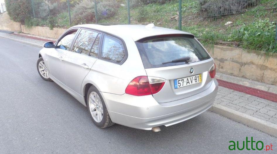 2005' BMW 320 D Touring 163Cv photo #1