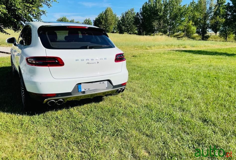 2015' Porsche Macan photo #4