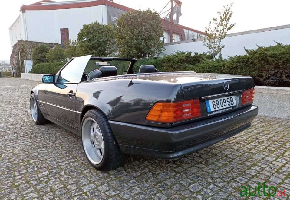 1992' Mercedes-Benz Sl-300 photo #5