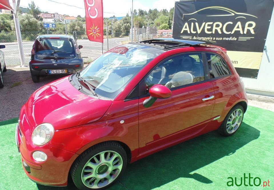 2011' Fiat 500 photo #1