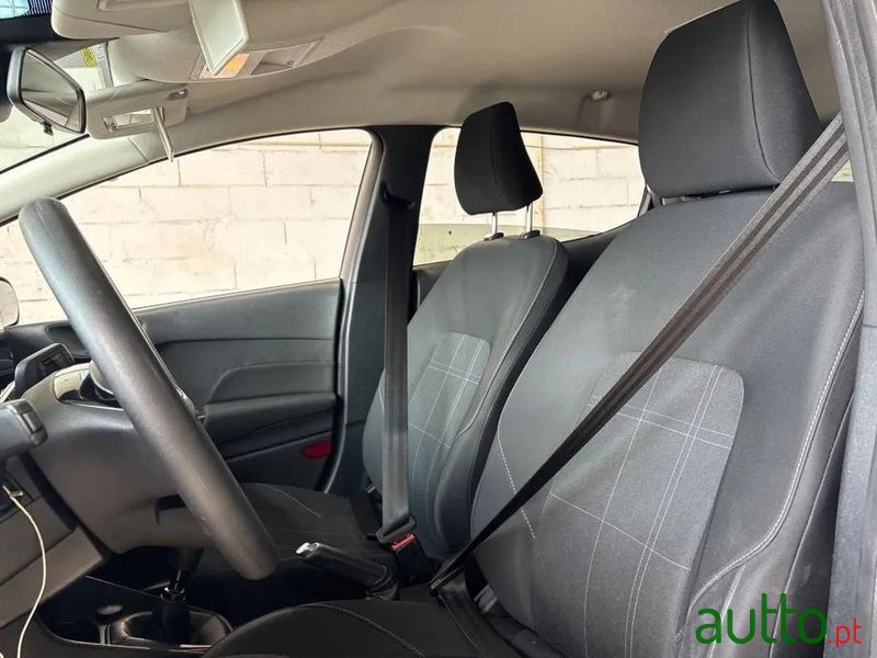 2020' Ford Fiesta photo #3