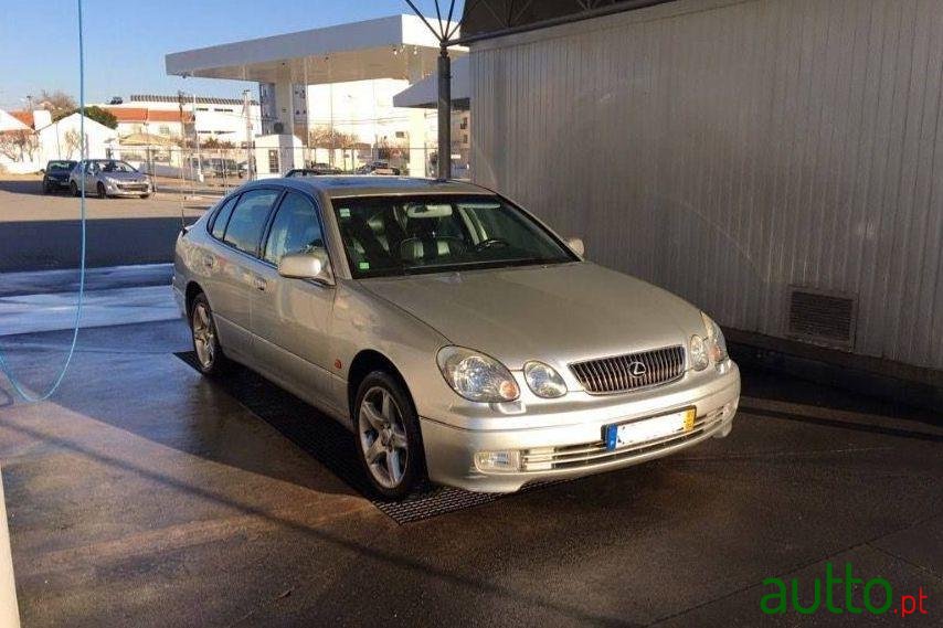 2001' Lexus Gs-300 photo #1
