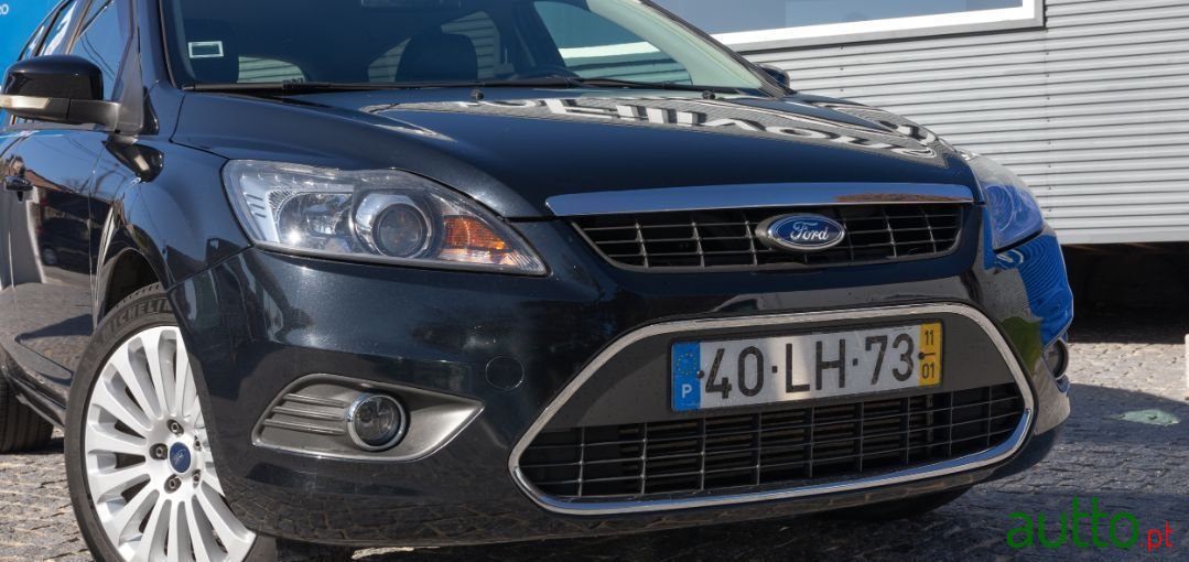 2011' Ford Focus Sw photo #6