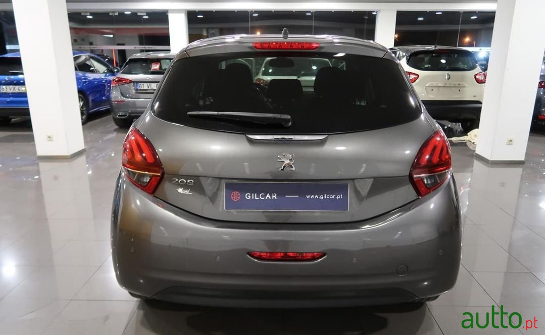 2019' Peugeot 208 photo #5