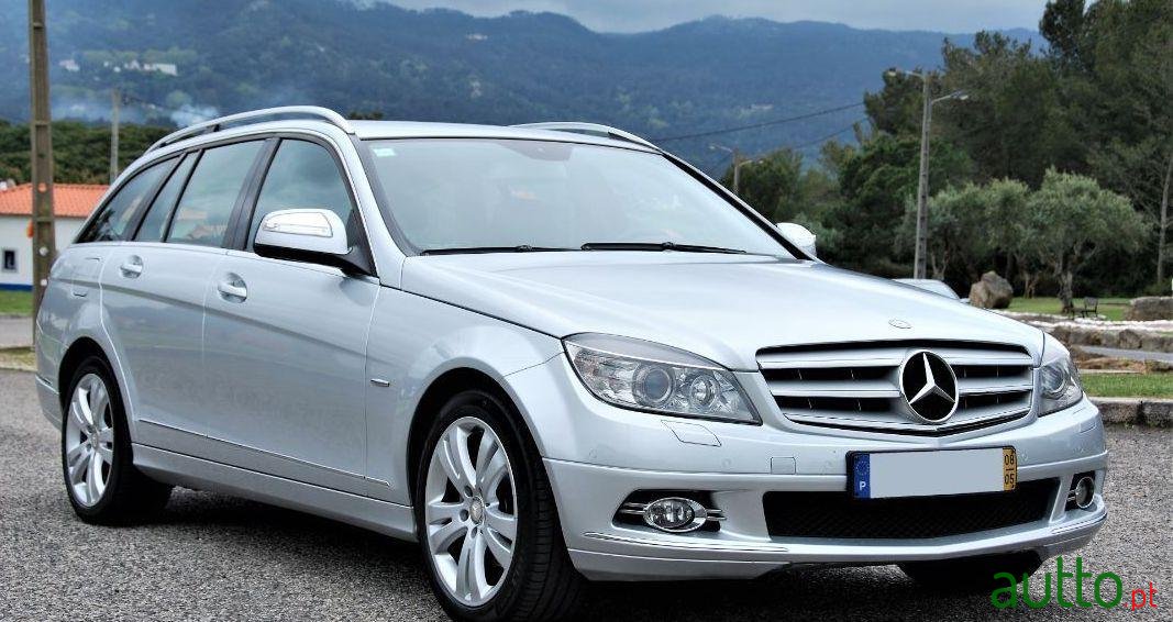 2008' Mercedes-Benz C-220 photo #1