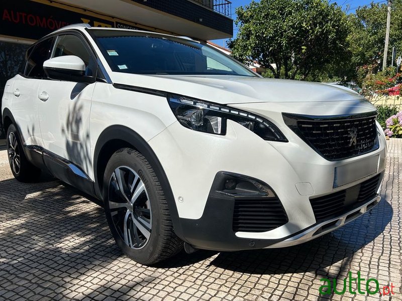 2020' Peugeot 3008 photo #5