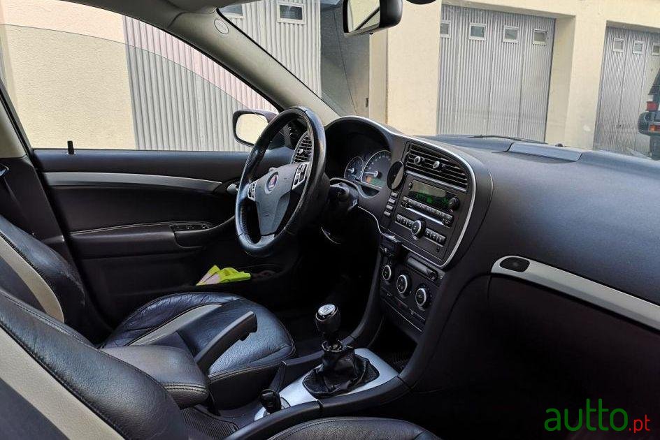 2008' Saab 9-3 Sport Hatch photo #4