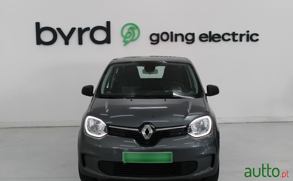2021' Renault Twingo Electric Life photo #3