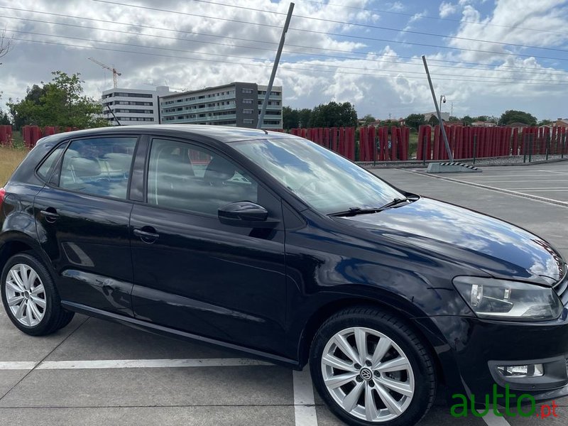 2010' Volkswagen Polo 1.2 Highline photo #5