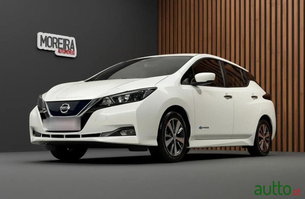 2020' Nissan Leaf photo #1