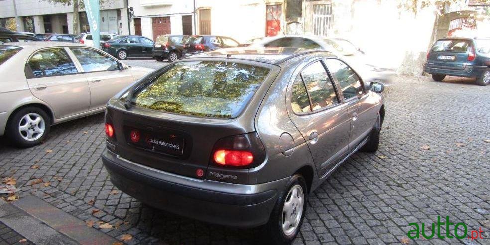 1996' Renault Megane 1.6 Rt photo #2
