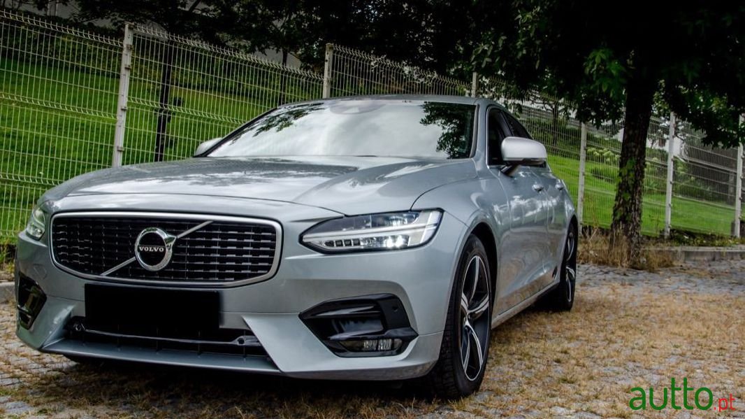 2018' Volvo S90 photo #1