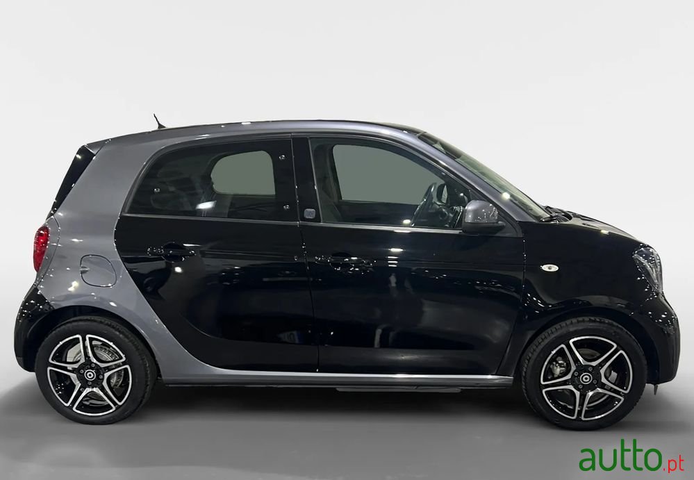 2020' Smart Forfour Eq Pulse photo #6