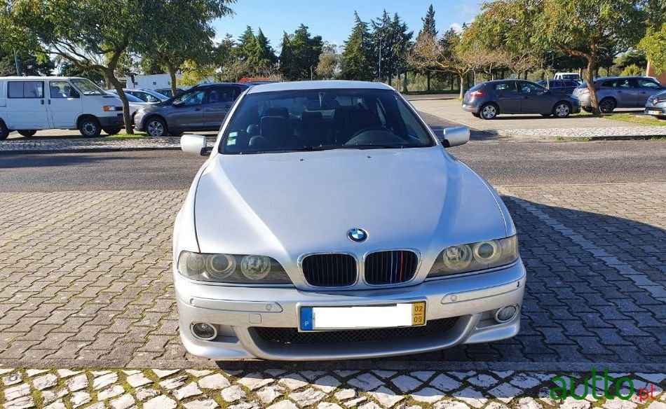 2002' BMW 520 photo #3