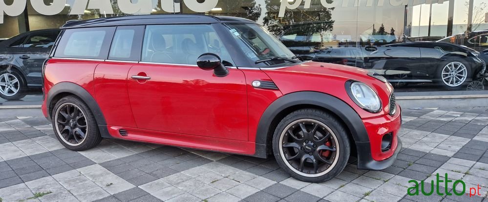 2010' MINI Clubman Cooper D photo #3