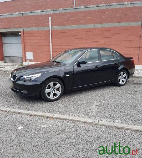 2008' BMW 520 D photo #1