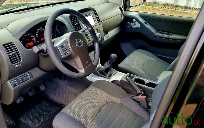 2014' Nissan Navara Dpf Platinum Evo photo #4