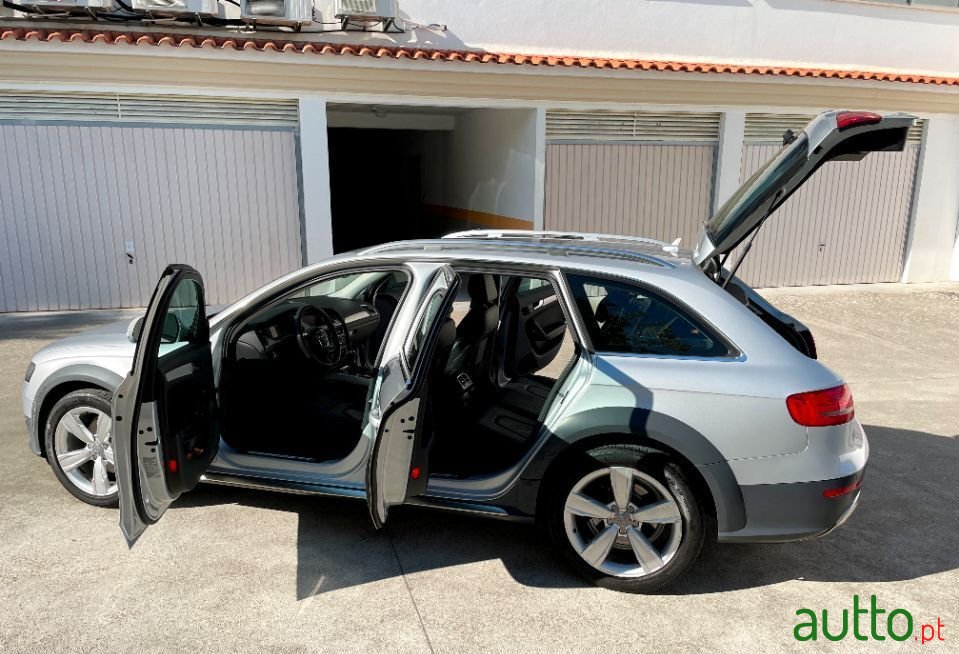 2009' Audi A4 Allroad photo #5
