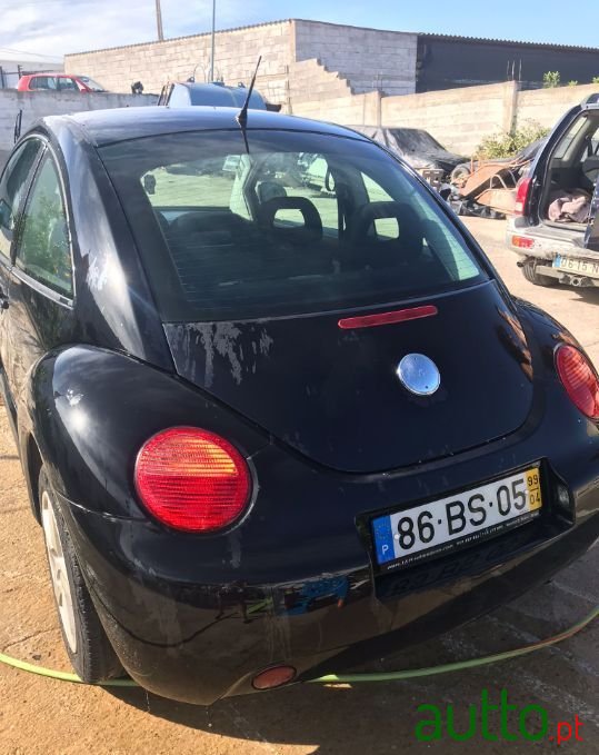 1999' Volkswagen New Beetle photo #2