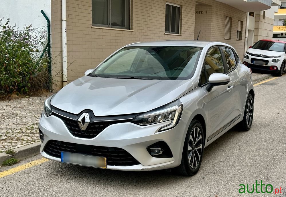 2020' Renault Clio 1.0 Tce Intens photo #1