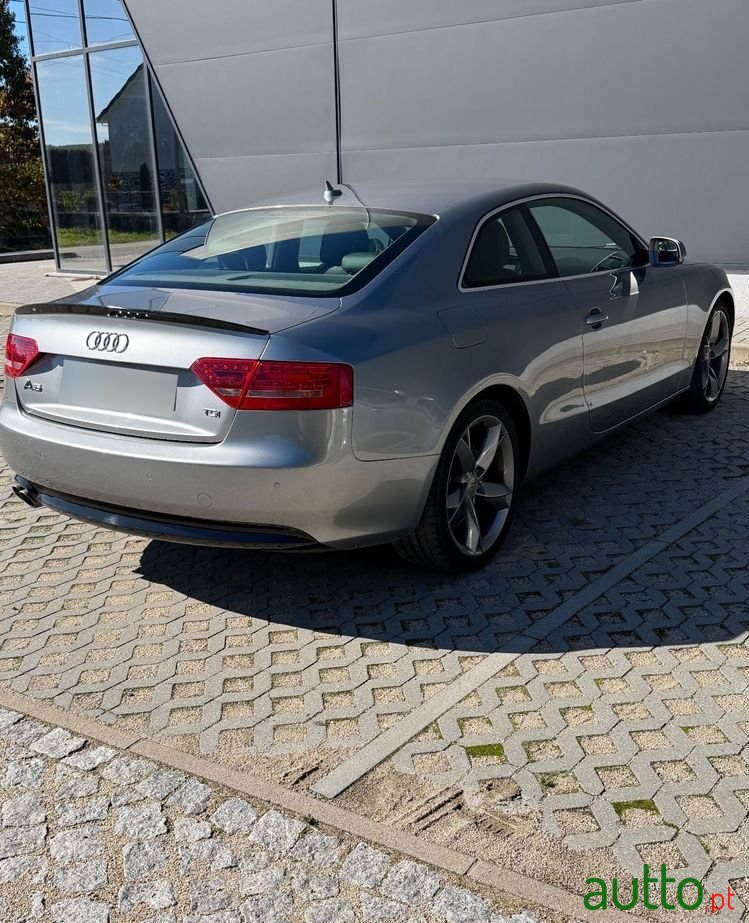 2009' Audi A5 2.0 Tdi photo #1