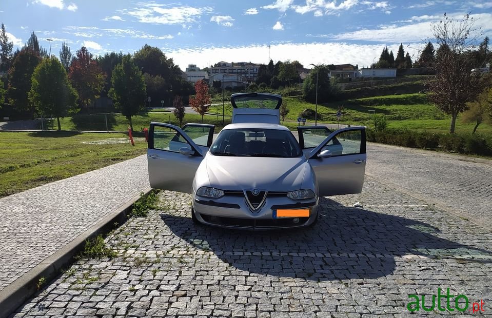 2000' Alfa Romeo 156 Sportwagon photo #3