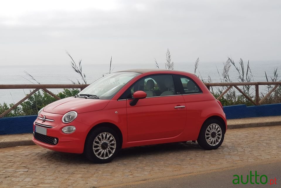 2018' Fiat 500C photo #2