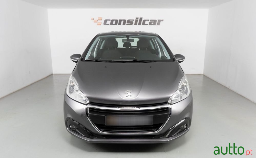 2019' Peugeot 208 1.2 Puretech Access photo #2