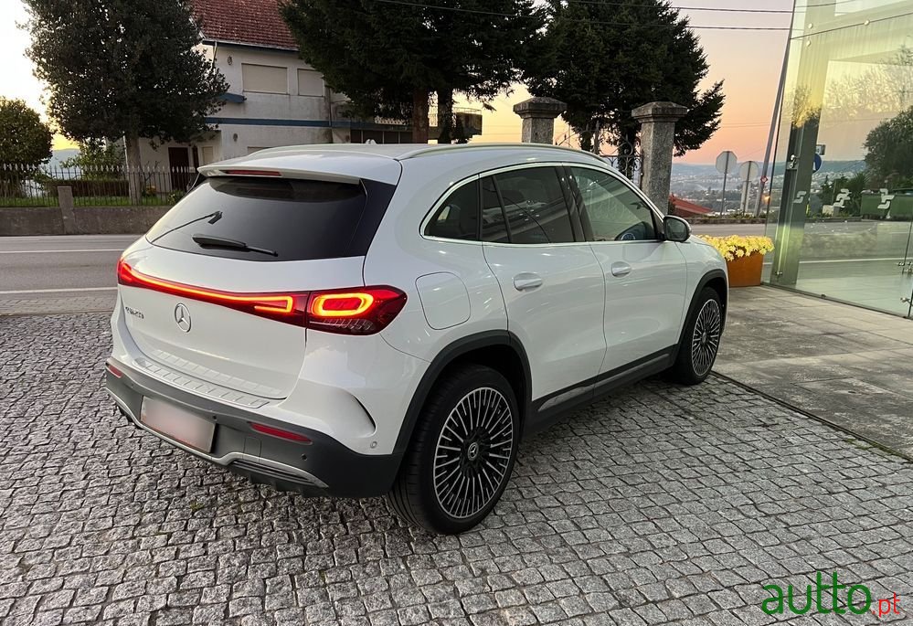 2021' Mercedes-Benz EQA 250 Amg Line photo #6