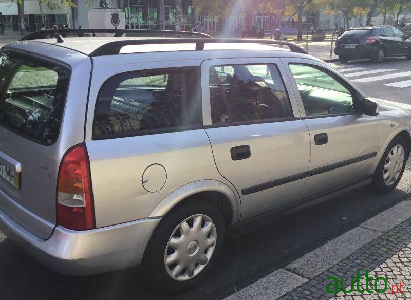 1998' Opel Astra Caravan photo #3