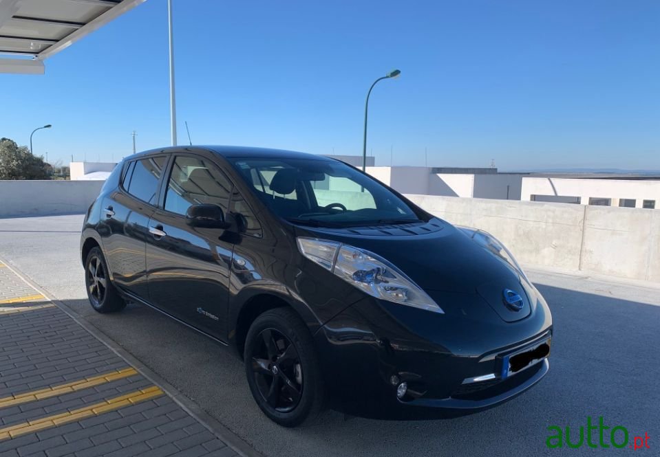 2017' Nissan Leaf photo #3