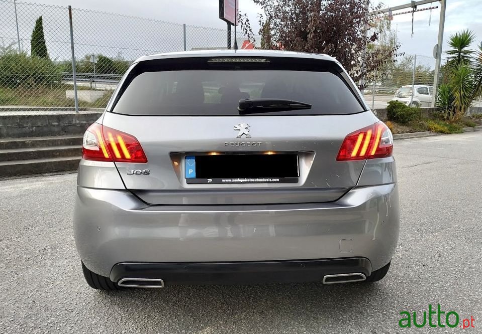 2017' Peugeot 308 photo #3