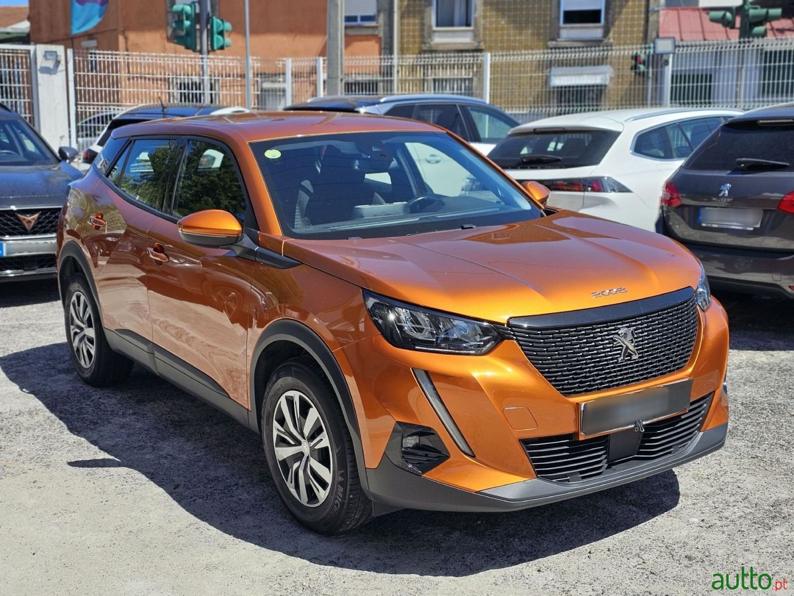 2020' Peugeot 2008 photo #3