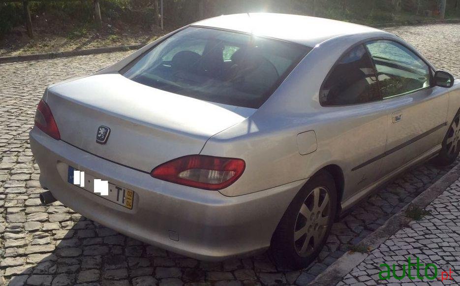 2002' Peugeot 406 Coupé 2.2 Hdi photo #1